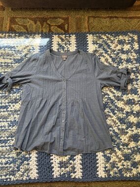 J. Jill Blue Chambray Button-Front Pintuck Blouse